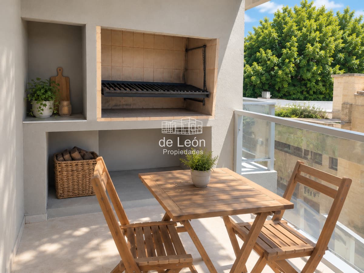 Venta Departamento 2 dormitorios y 2 baños, Playa Mansa, Punta del Este