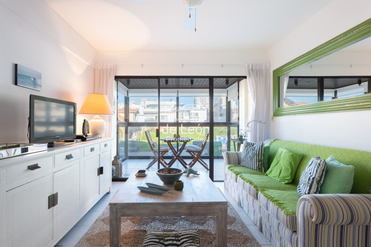 Apartamento 2 Dormitorios Península, El Emir