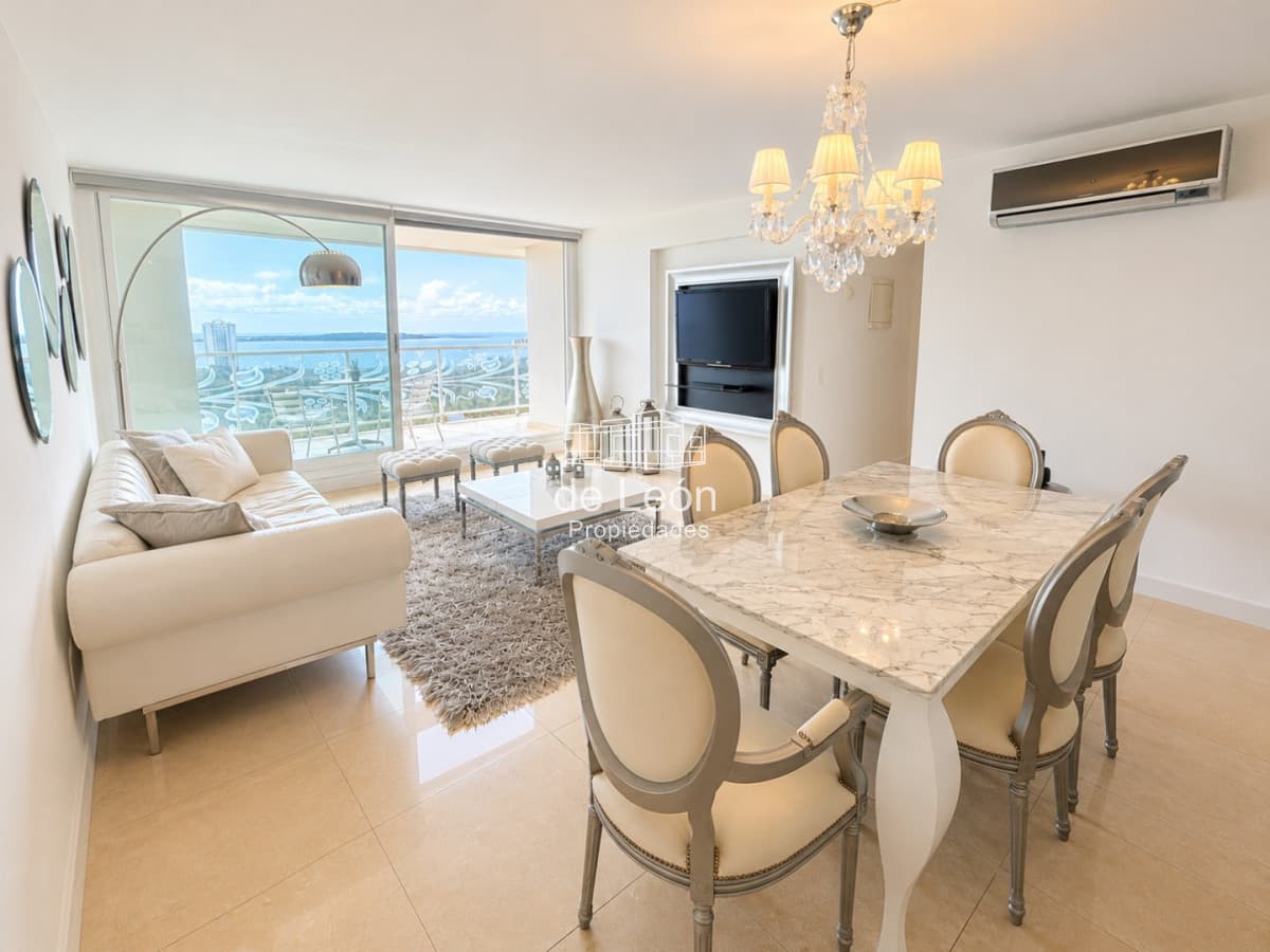 Venta Apartamento 2 Dormitorios en Roosevelt, Punta del Este | Edificio Yoo