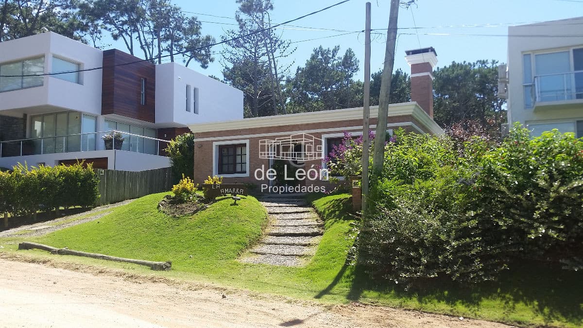 Casa en Montoya, 3 dormitorios 2 baños