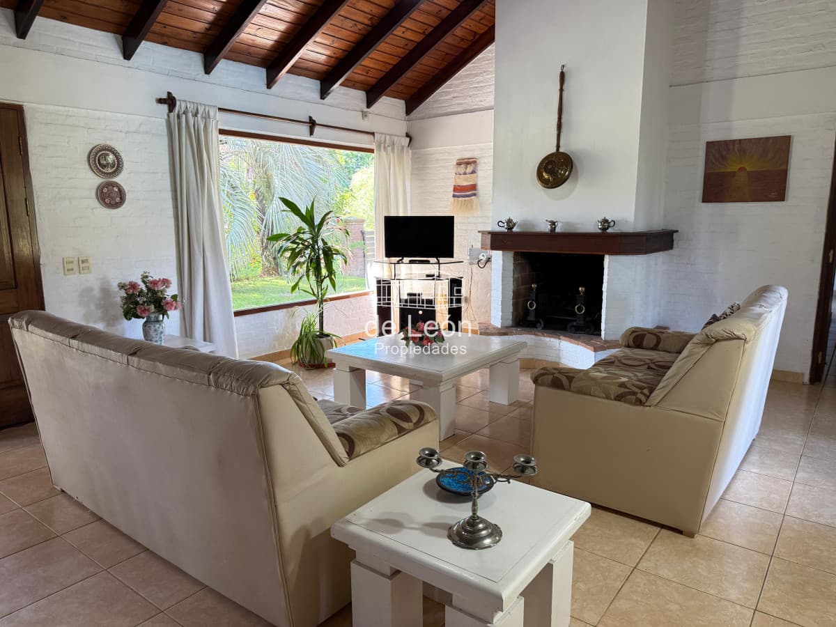 Casa de 3 dormitorios en zona colegios, Punta Del Este