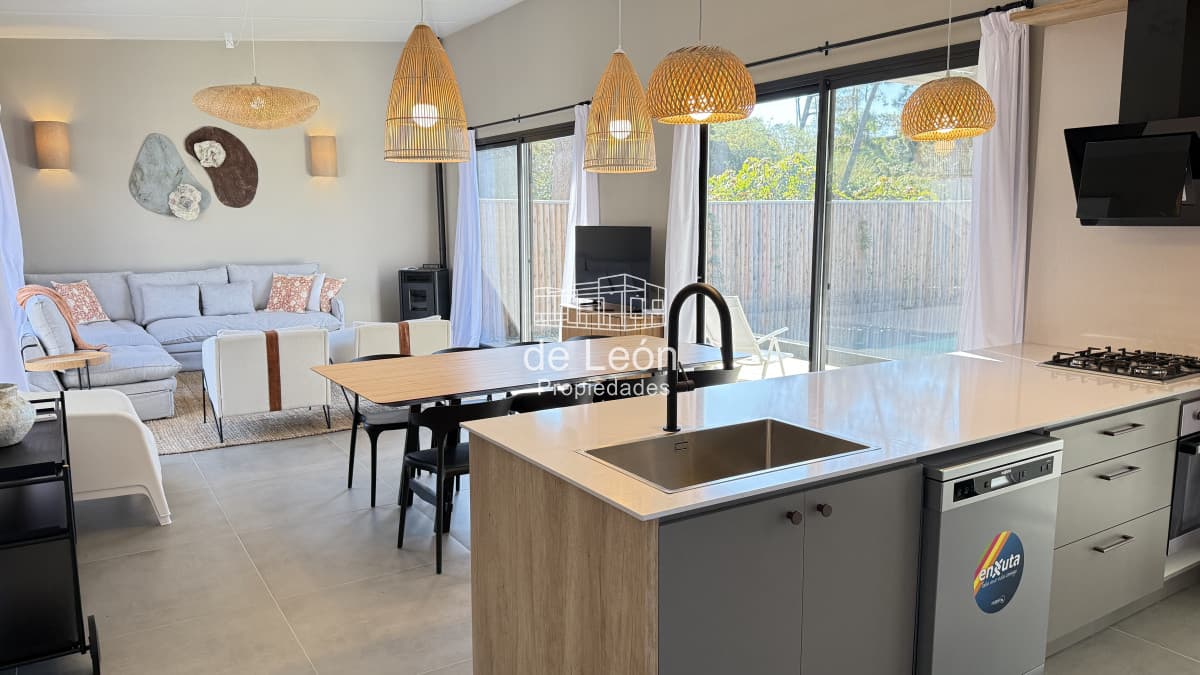 Venta Casa 3 Dormitorios en Montoya, La Barra