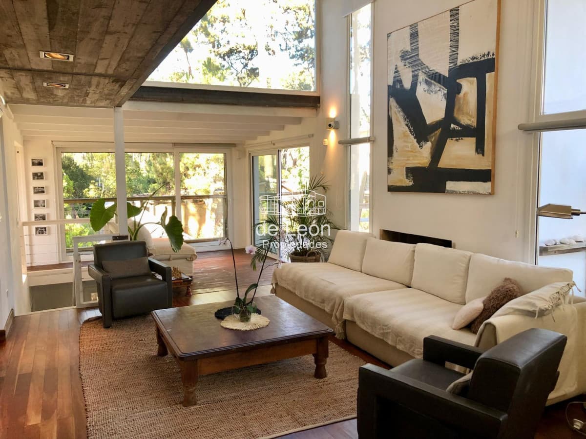 Casa en Montoya, 3 dormitorios, piscina, entorno de bosque