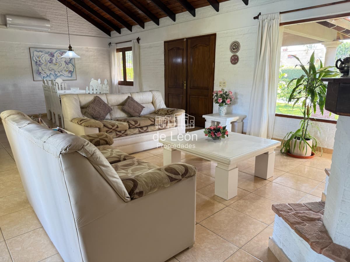 Casa de 3 dormitorios en zona colegios, Punta Del Este
