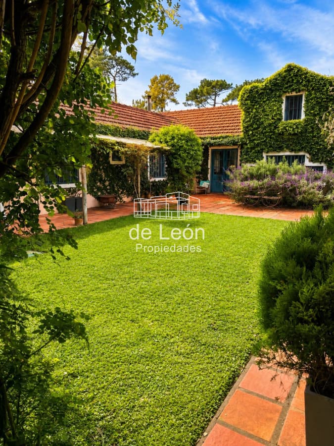 Casa en Punta del Este, Rincón del Indio, 4 dormitorios, piscina