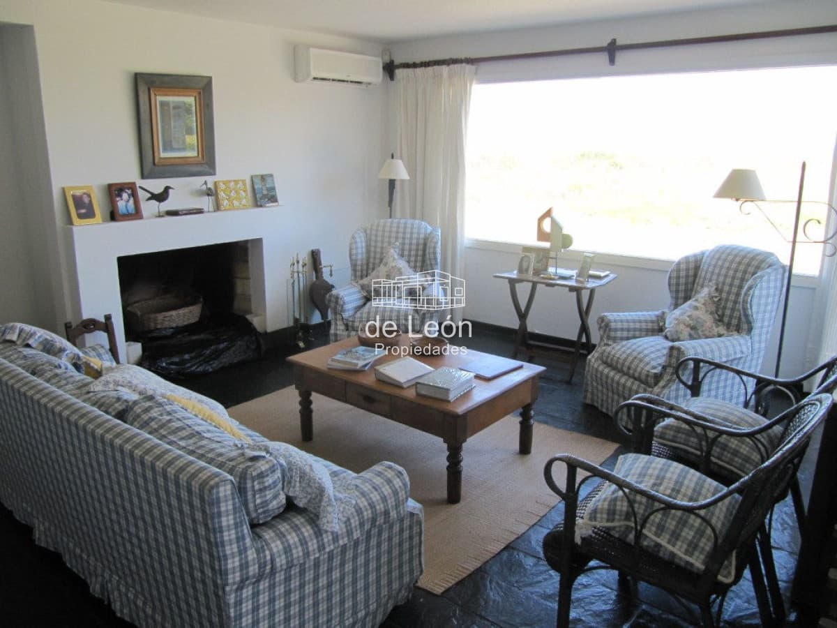 Casa en La Barra, Montoya