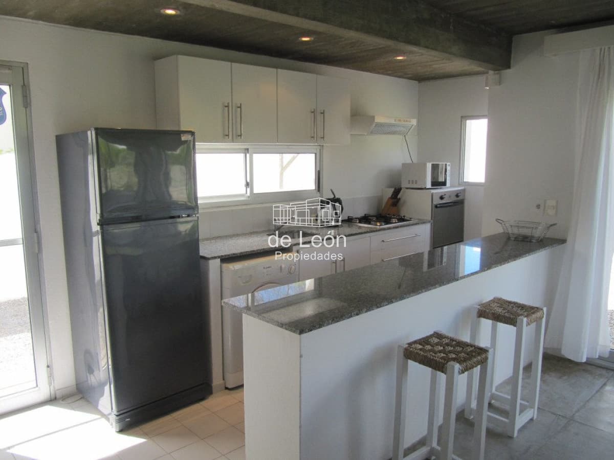 Moderna casa en Manantiales