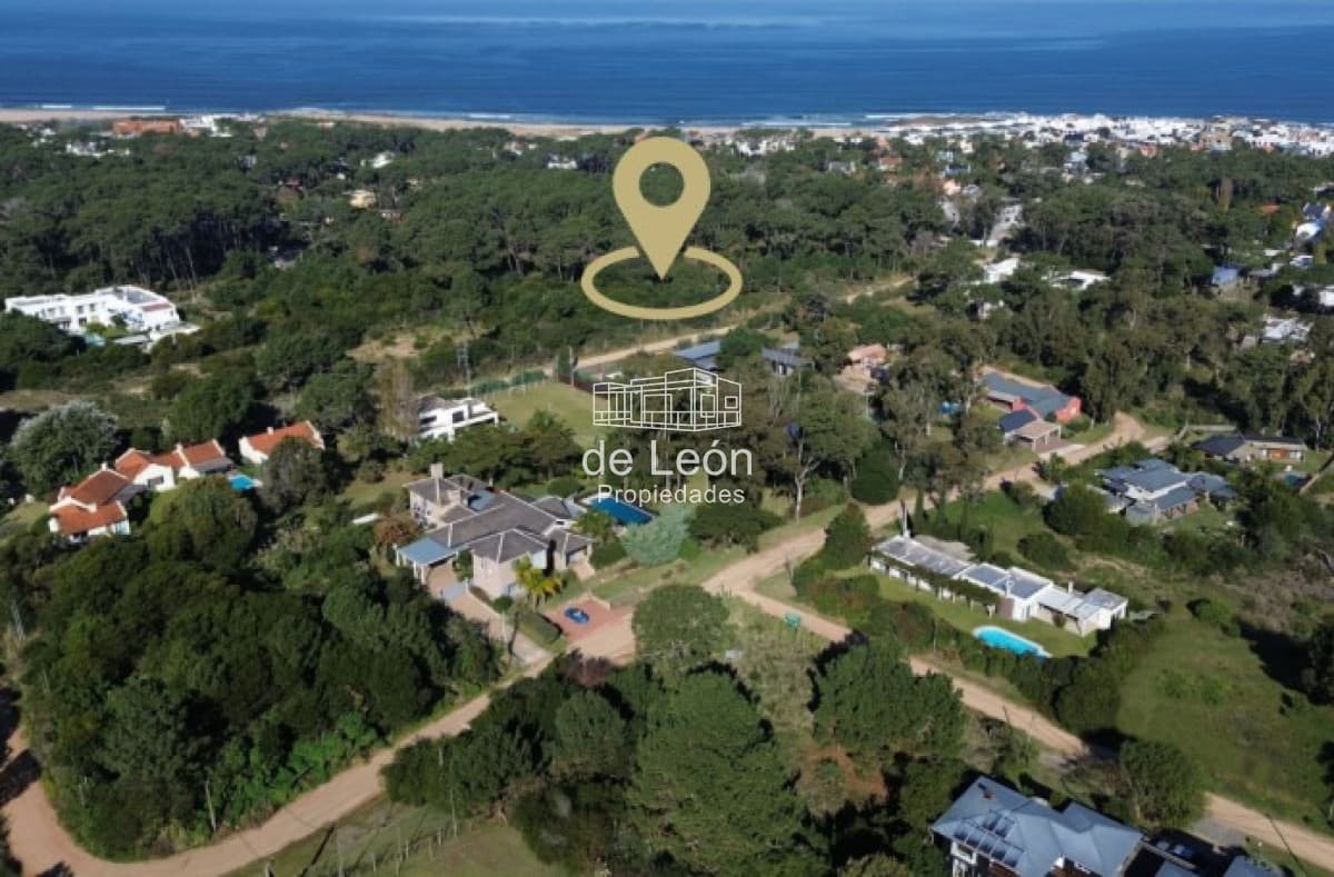 Venta Terreno 2393m2 en La Barra