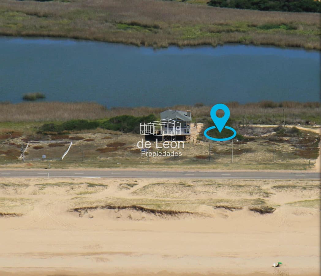 Terreno sobre la laguna en Santa Monica, Jose Ignacio