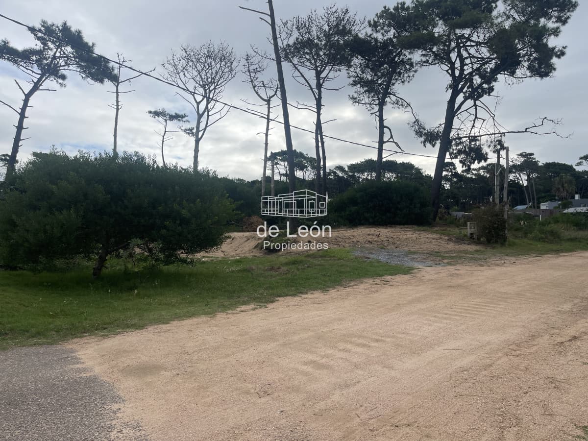 Terreno en venta en Montoya, La Barra 504m2