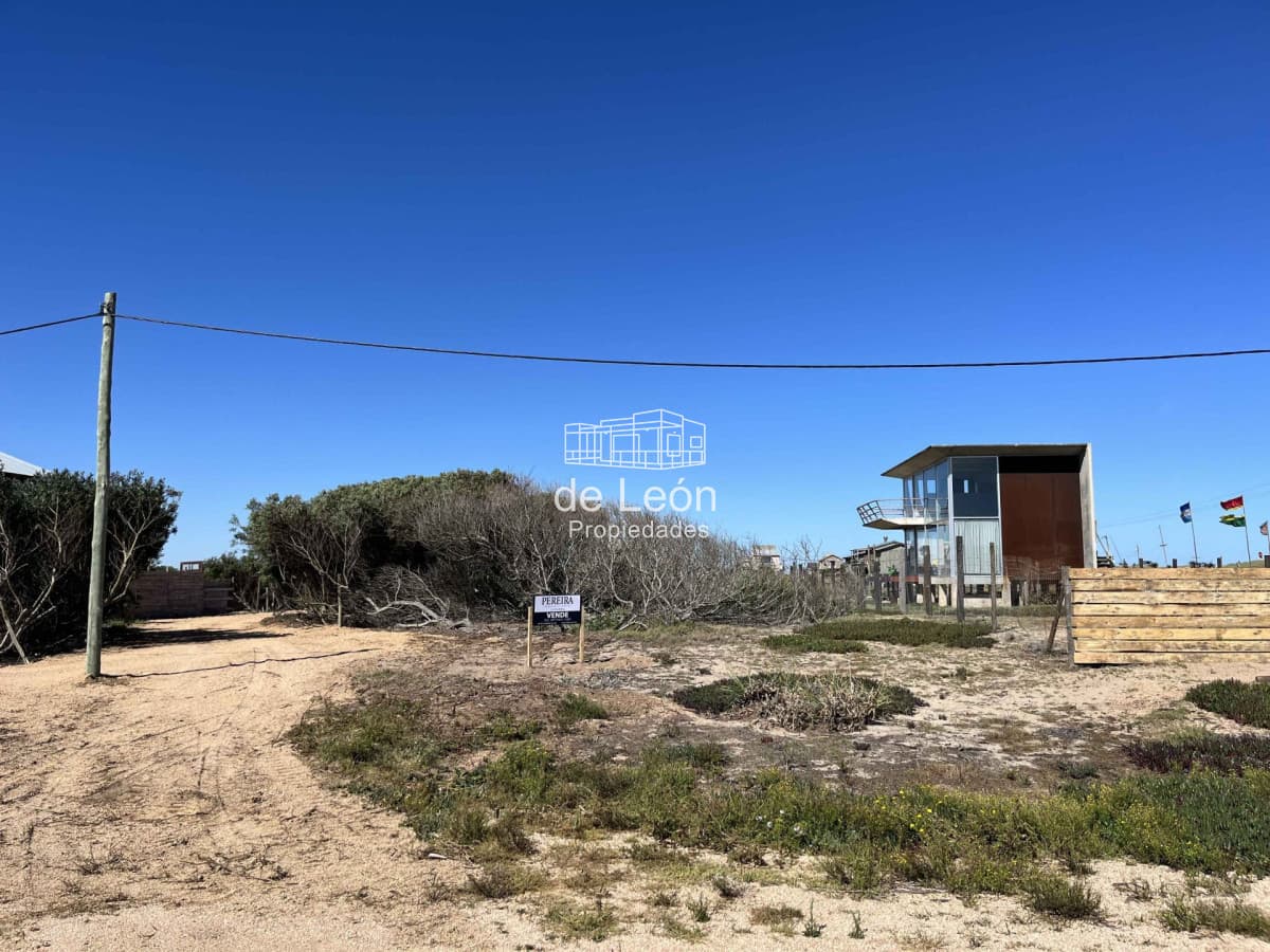 Lote de 750m2 en venta en Santa Monica, Jose Ignacio