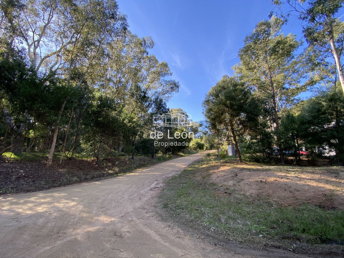 Terreno en Barra Verde, esquinero, muy buen entorno