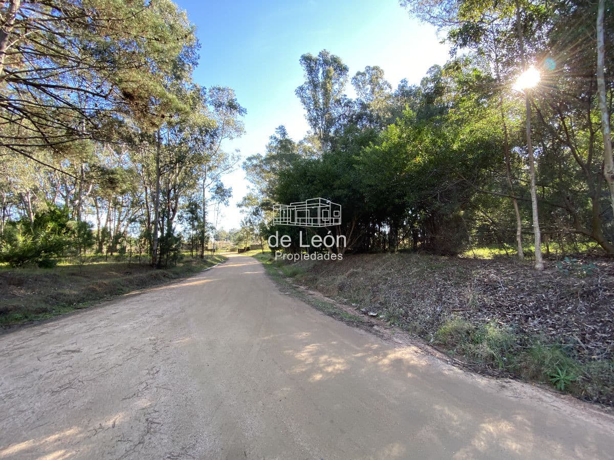 Terreno en Barra Verde, esquinero, muy buen entorno