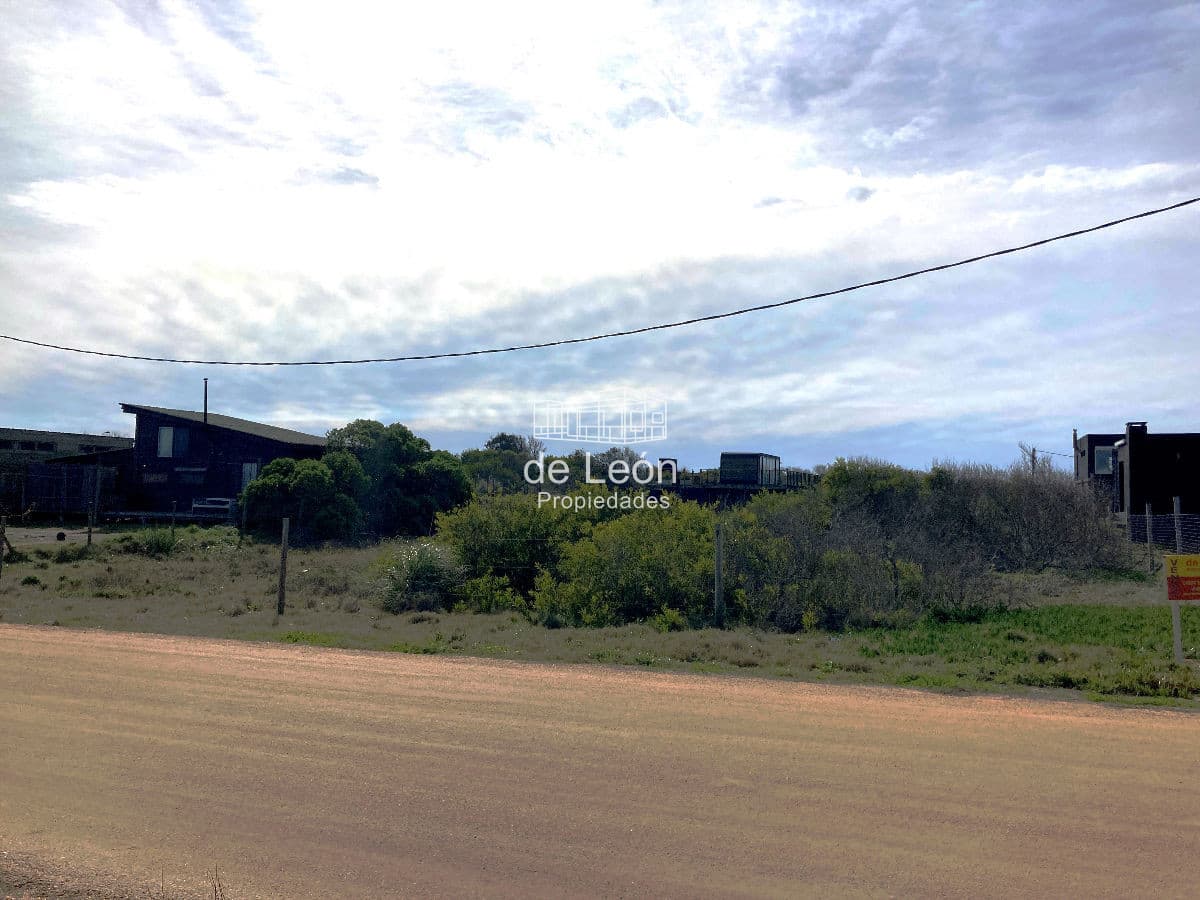 Terreno en Santa Mónica 570m2