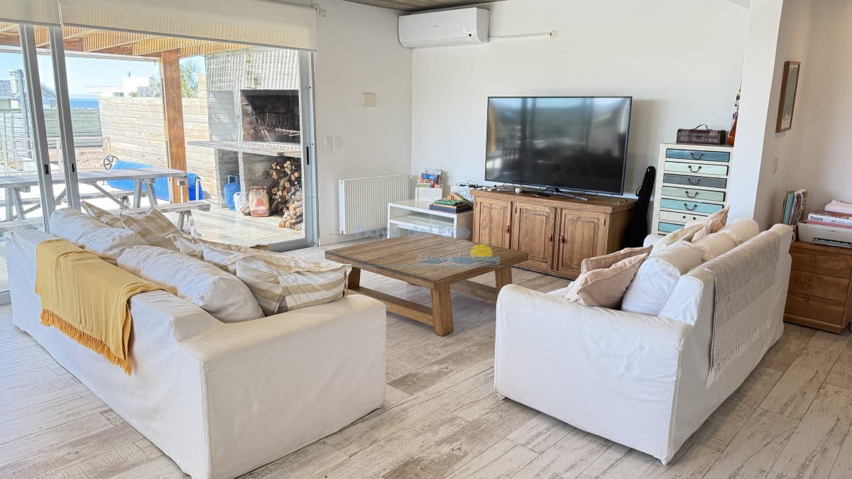 Muy linda y cómoda casa en Montoya - Inmobiliaria Playa del Este