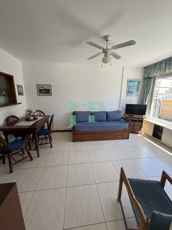 VENTA DE APARTAMENTO EN LA PENINSULA