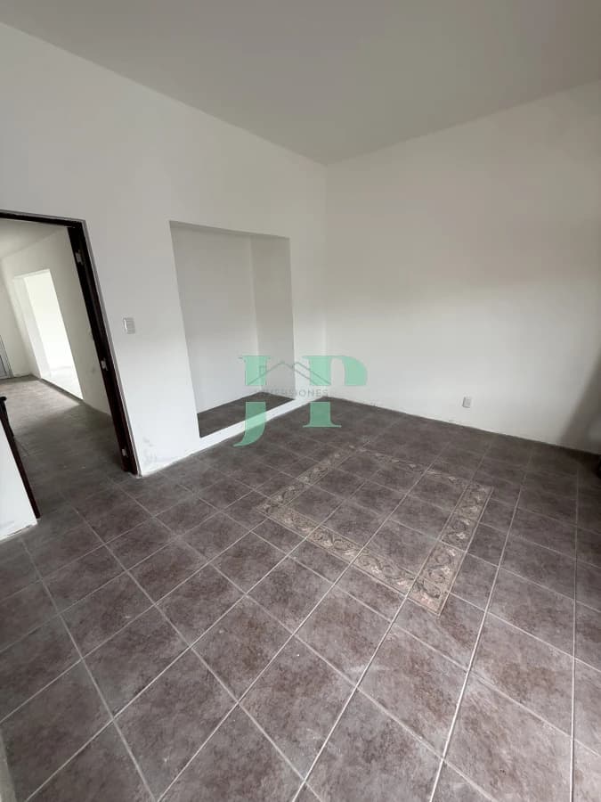 Casa en VENTA Y ALQUILER ANUAL