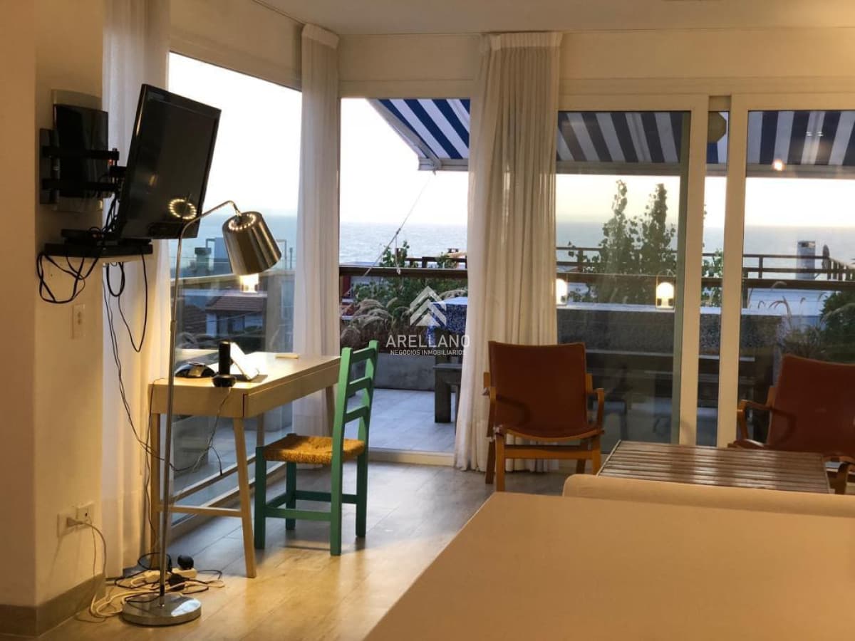 Apartamento ID.6909 - Apartamento en venta en Bikini a metros del mar