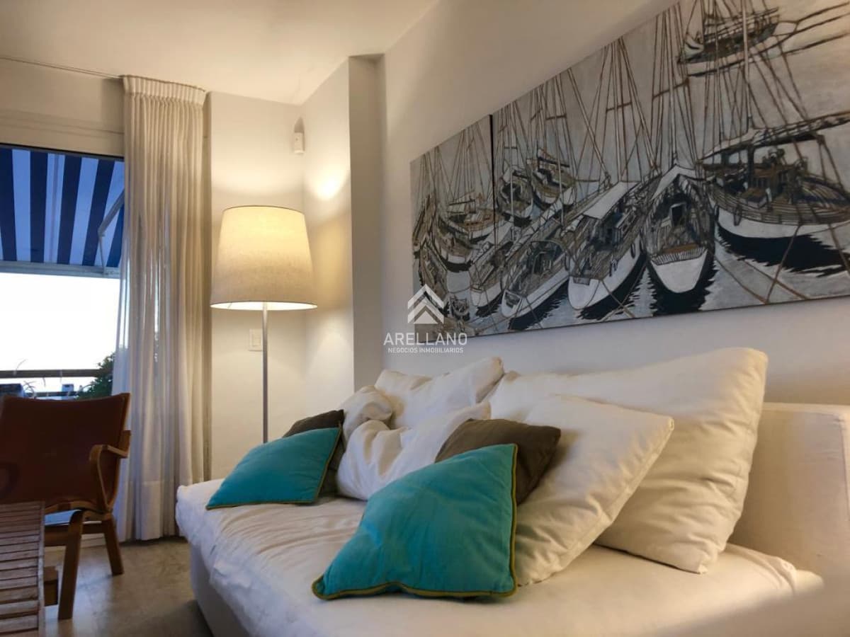 Apartamento ID.6909 - Apartamento en venta en Bikini a metros del mar