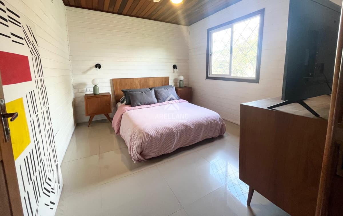 Casa ID.5684 - Alquiler temporada en Manantiales a metros del mar.