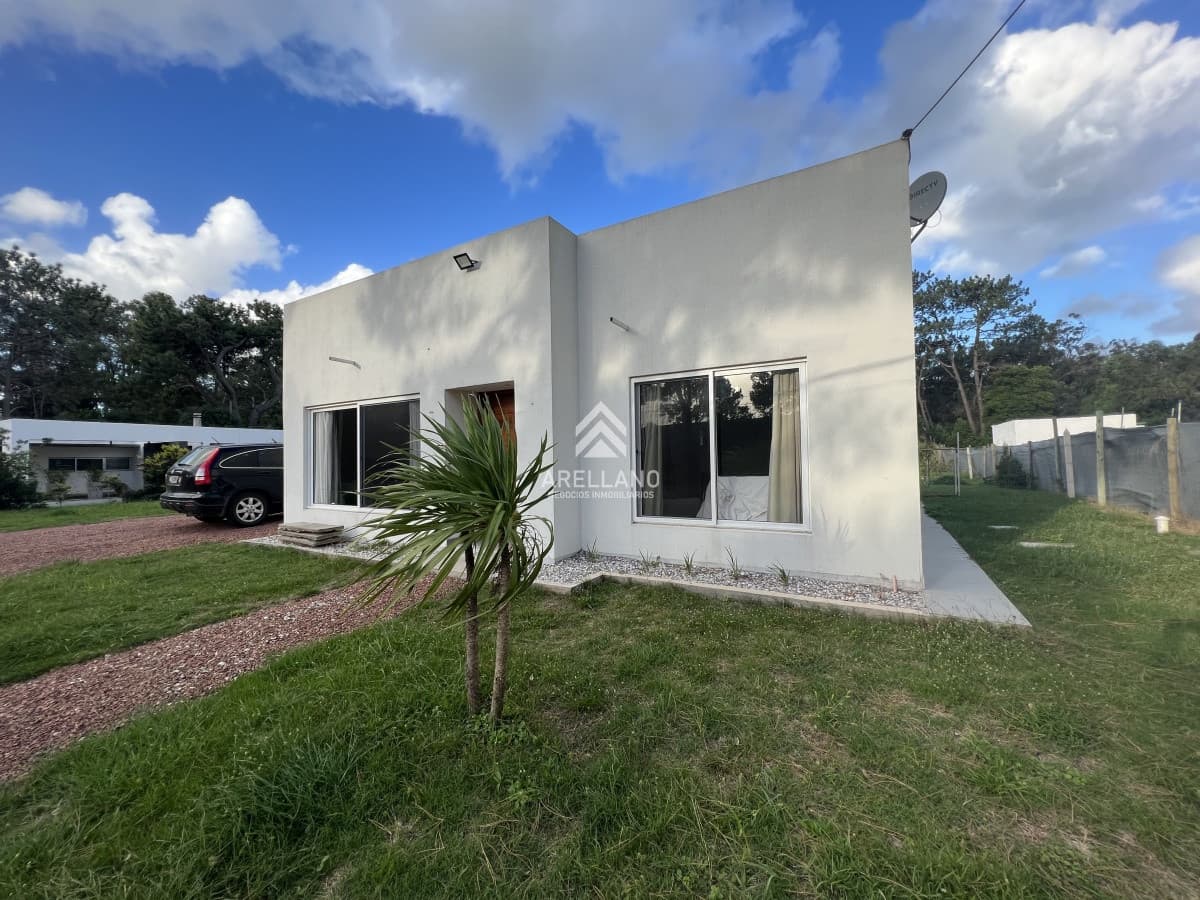 Casa ID.5535 - Venta Casa 2 dormitorios a Estrenar en La Barra