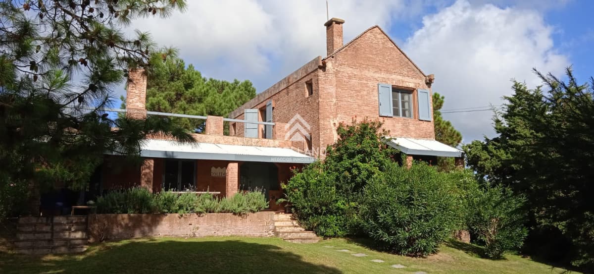 Casa ID.6600 - Venta casa 4 dormitorios La Barra