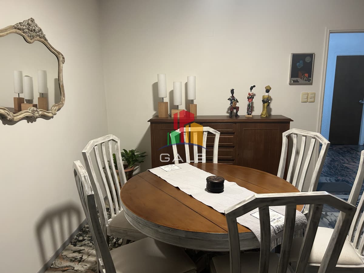 Hermoso apartamento estilo casita a una cuadra del mar.  -