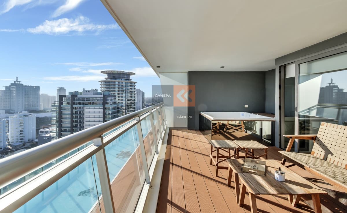 Departamento a la venta con espectacular vista a la mansa y la brava