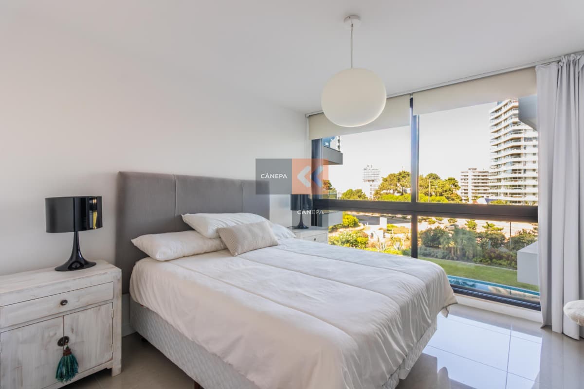 Departamento de 3 suites en venta en zona Roosevelt
