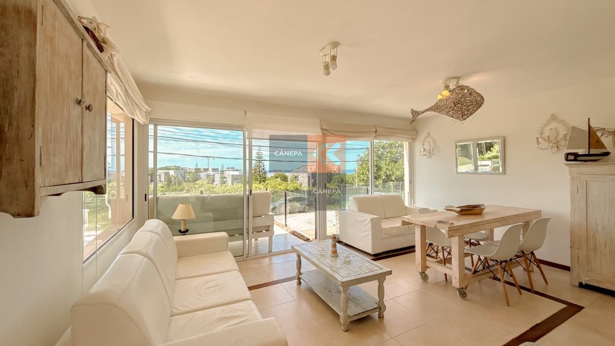 Apartamento en Manantiales con gran terraza
