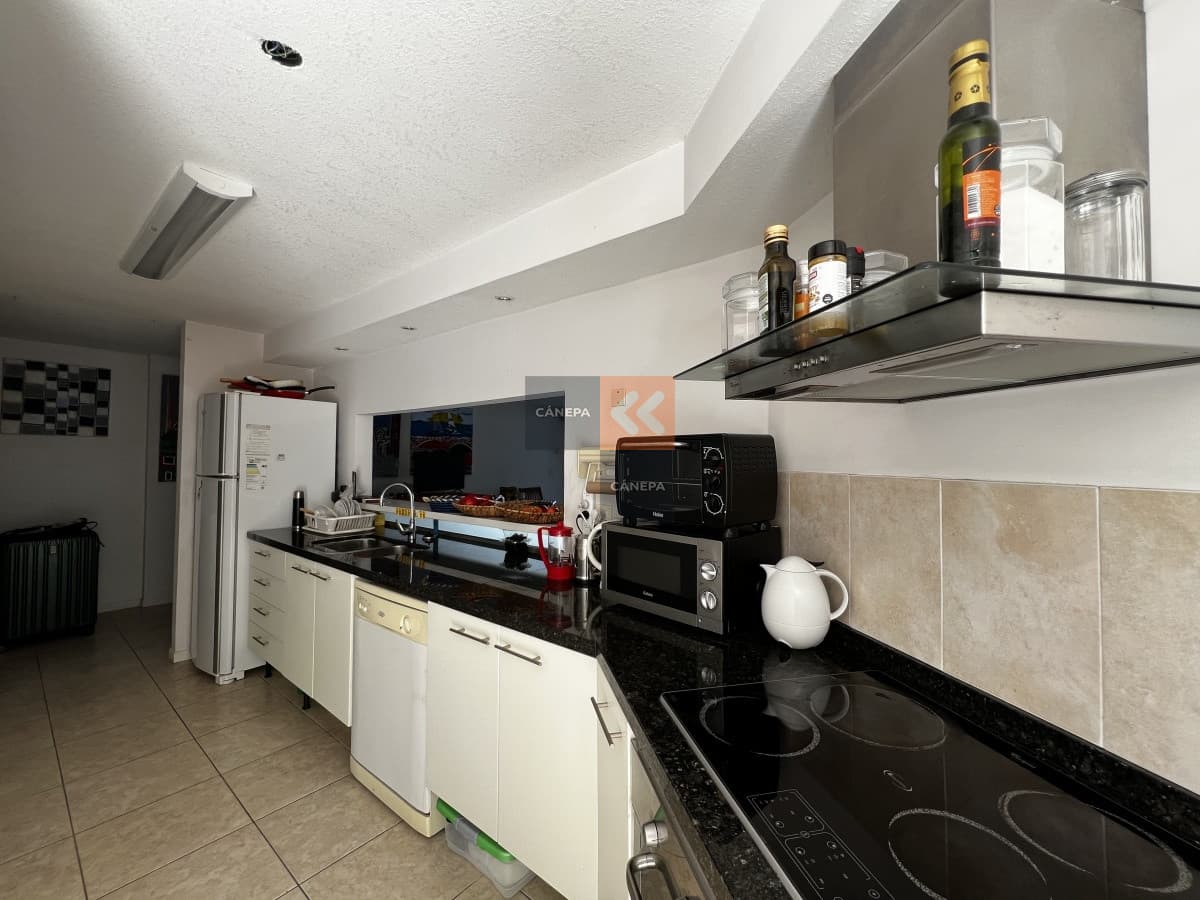 Apartamento amplio en alquiler temporal