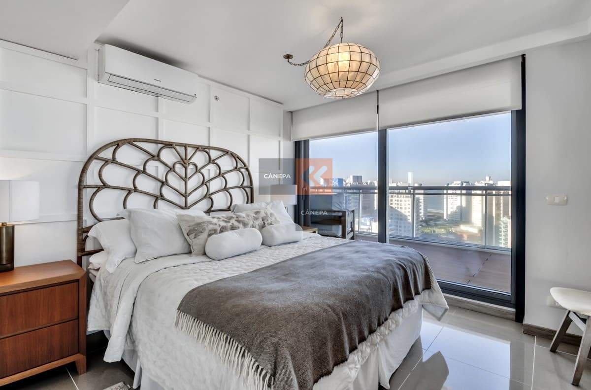 Departamento a la venta con espectacular vista a la mansa y la brava
