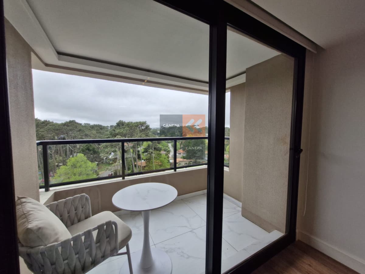 Apartamento de 2 dormitorios a estrenar
