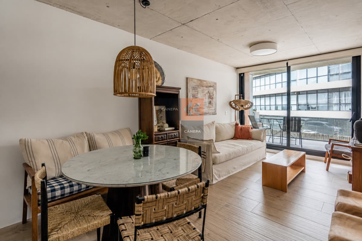 Apartamento de dos dormitorios en alquiler temporal
