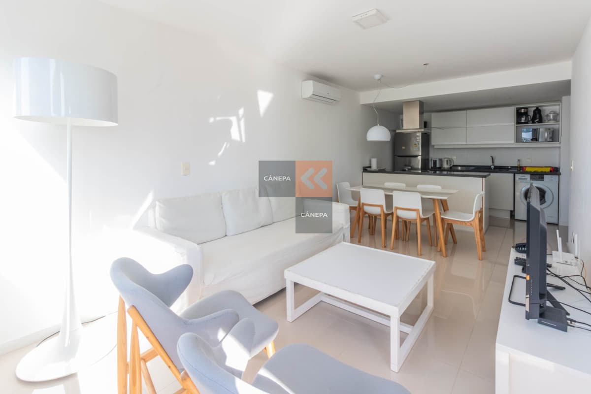 Departamento en venta en la zona de Aidy Grill cercano al mar