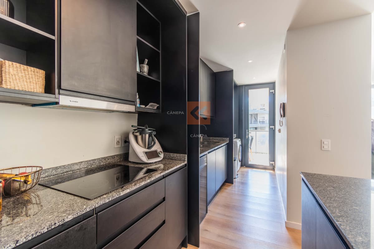 Venta apartamento de 3 dormitorios en Barrio Parques
