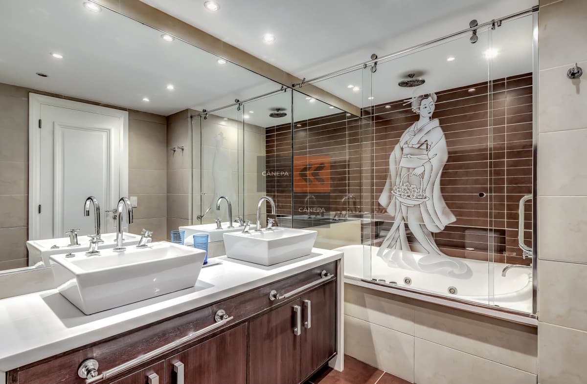Espectacular departamento Premium Playa Brava.