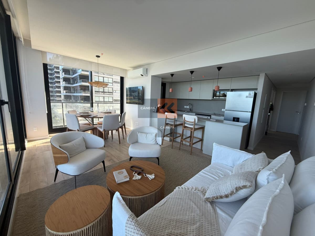 Venta apartamento de 3 dormitorios sobre el Lago Calcagno