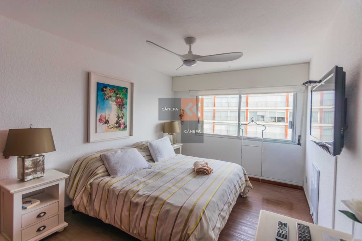 Departamento en venta de 3 dormitorios en Península con excelente vista