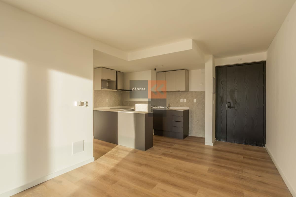 Alquiler apartamento a estrenar de 3 dormitorios sobre Av. de las Américas