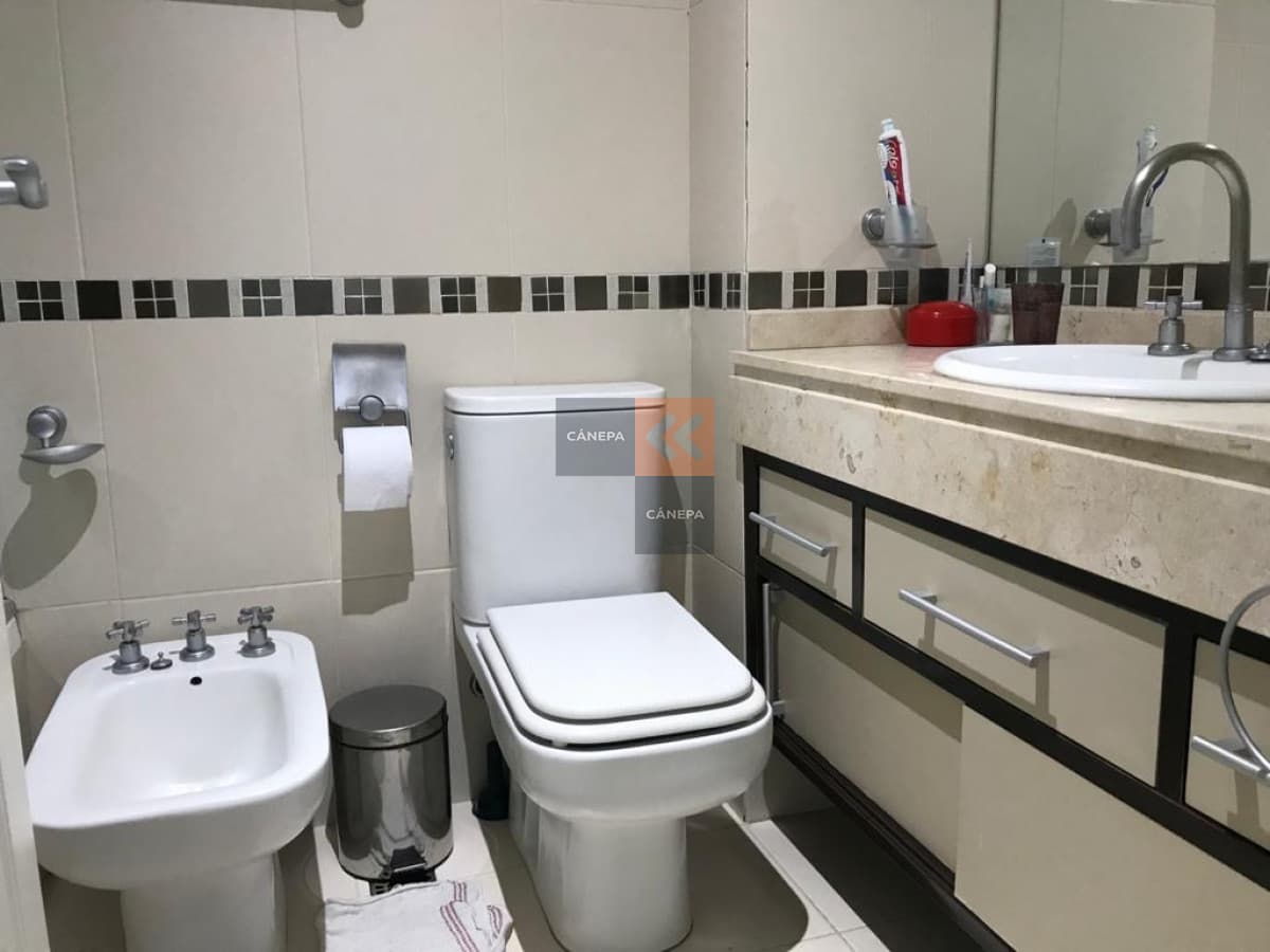 Apartamento a 1 cuadra de Playa Mansa