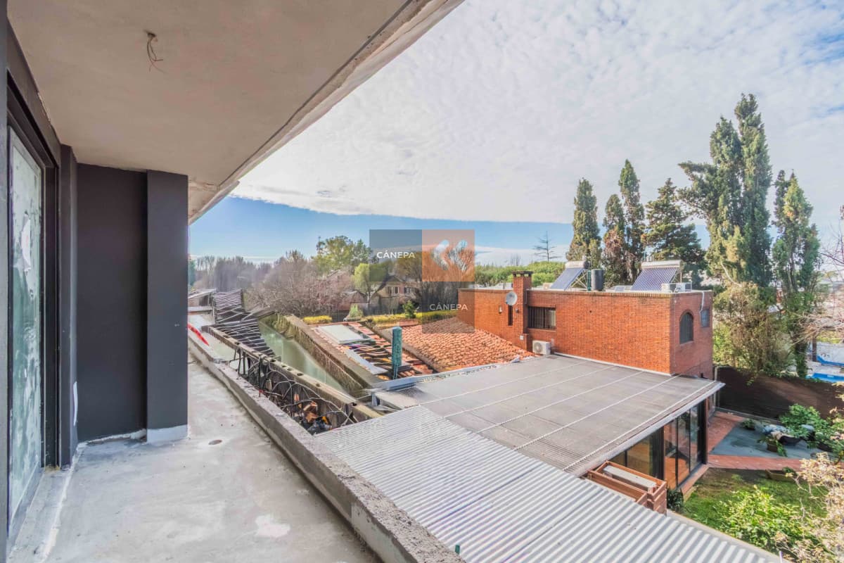Venta apartamento de 2 dormitorios en Carrasco