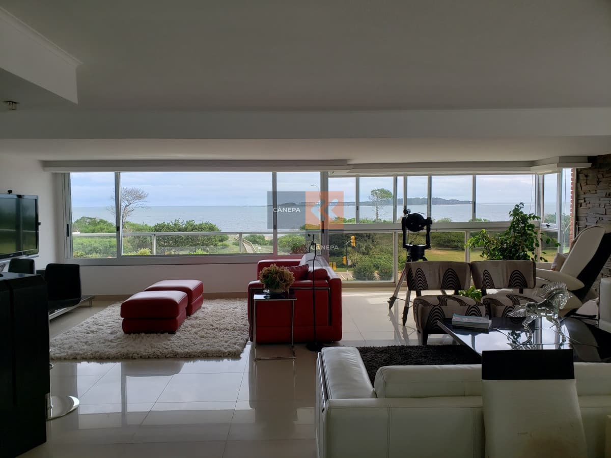 Apartamento sobre la mansa reciclado