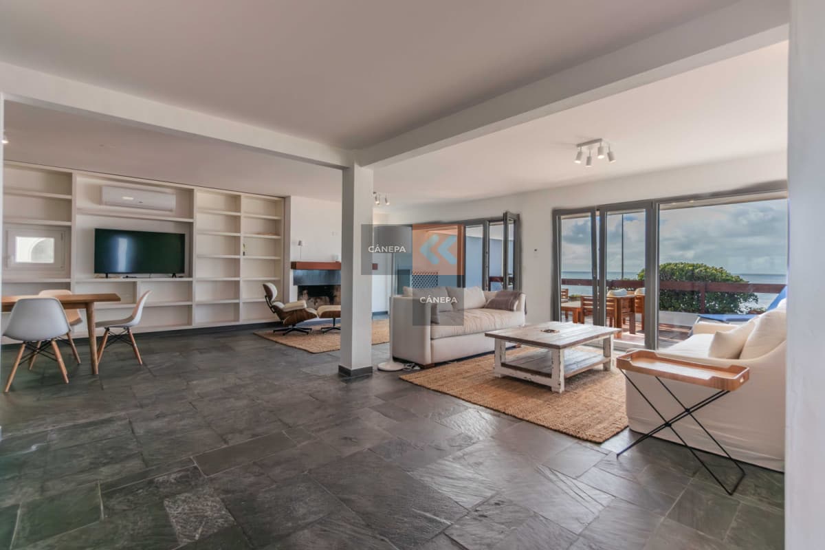 Apartamento en alquiler de temporada, con espectacular vista!  2 dormitorios