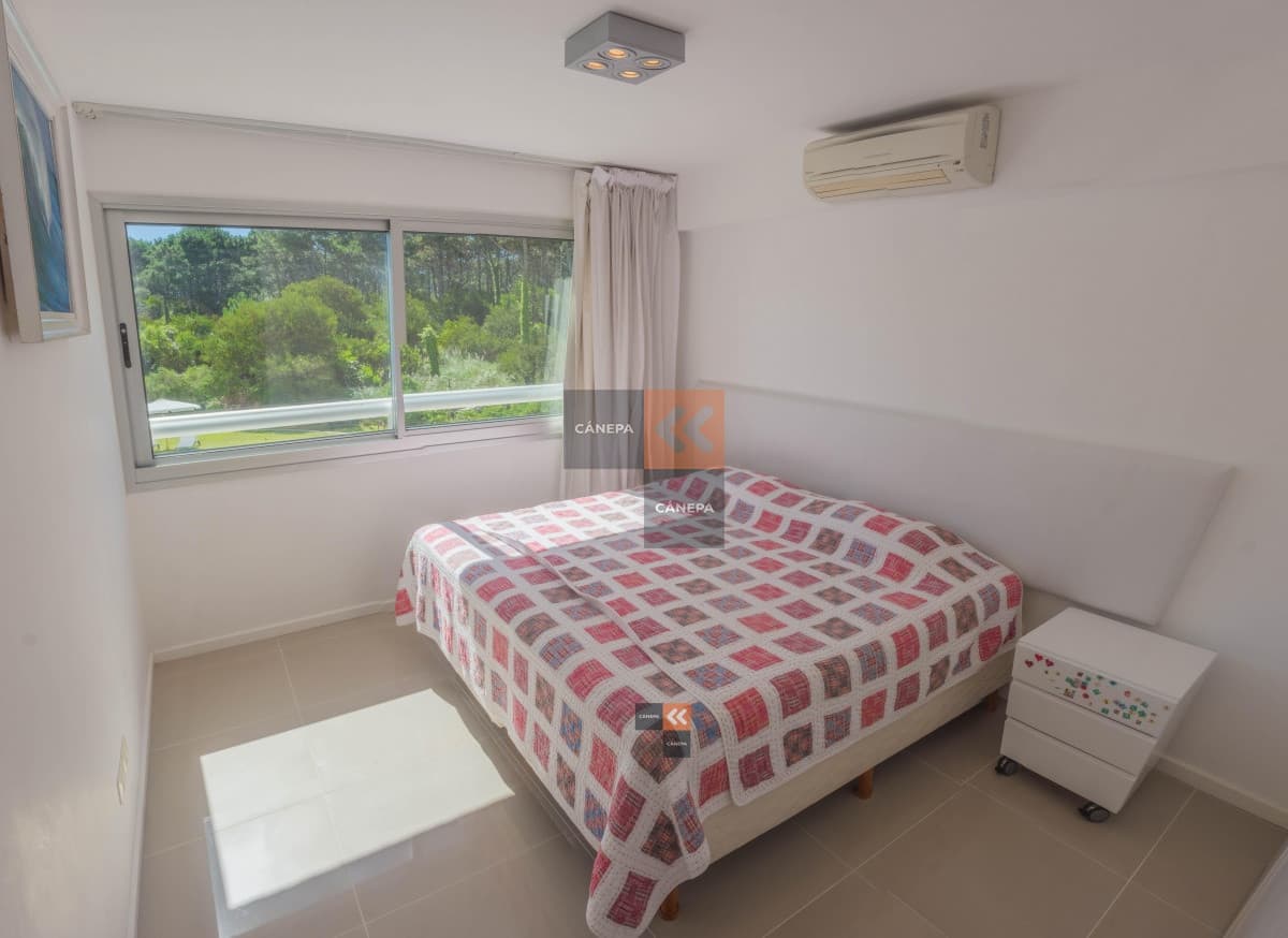 Apartamento de dos dormitorios a la venta en Quartier del mar