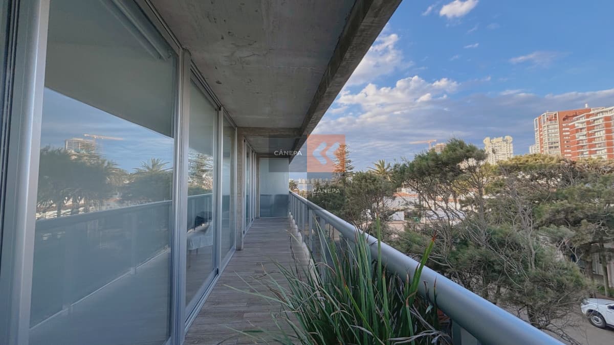 Apartamento de dos dormitorios en alquiler temporal