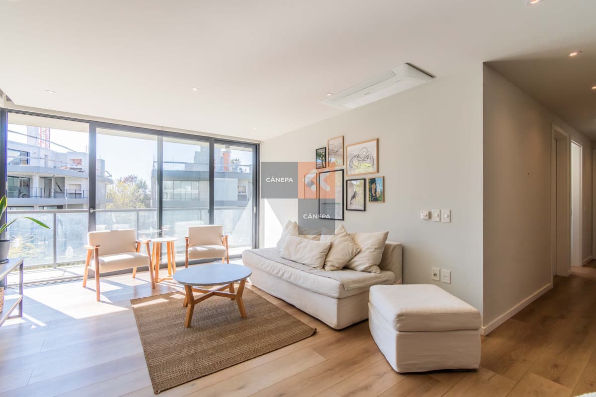 Venta apartamento de 3 dormitorios en Barrio Parques