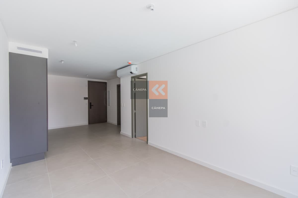 Venta apartamento de 1 dormitorio con vistas al Puertito del Buceo