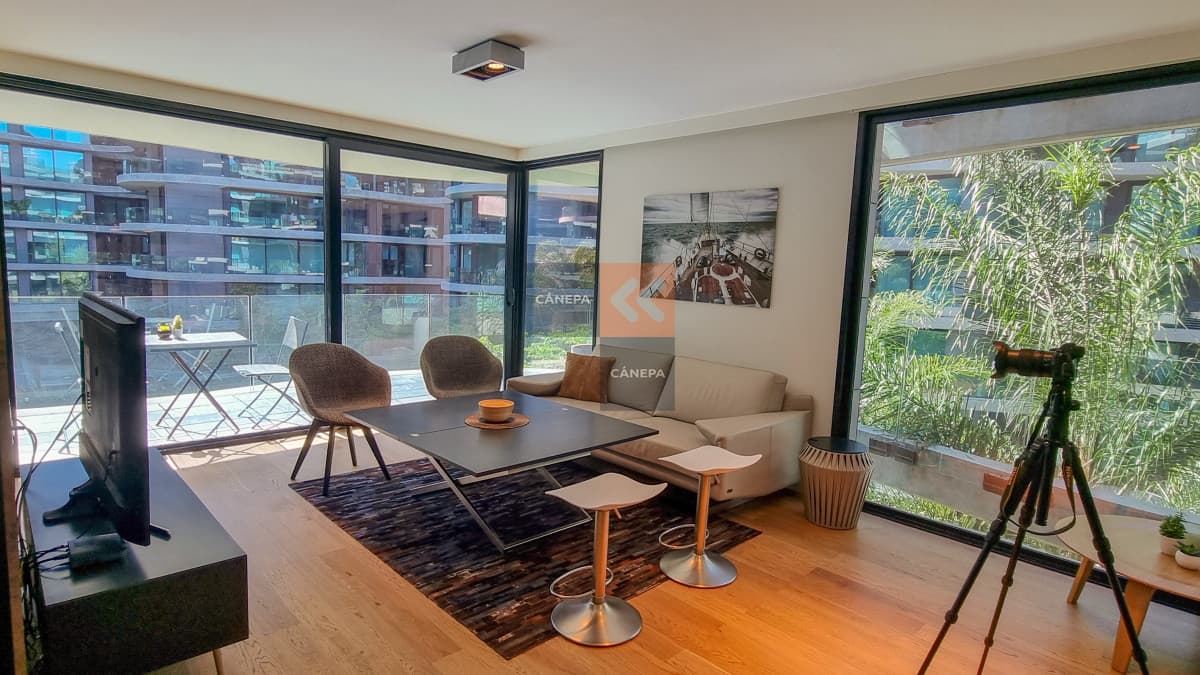 Venta y alquiler de apartamento amueblado de 1 dormitorio en Puerto del Buceo