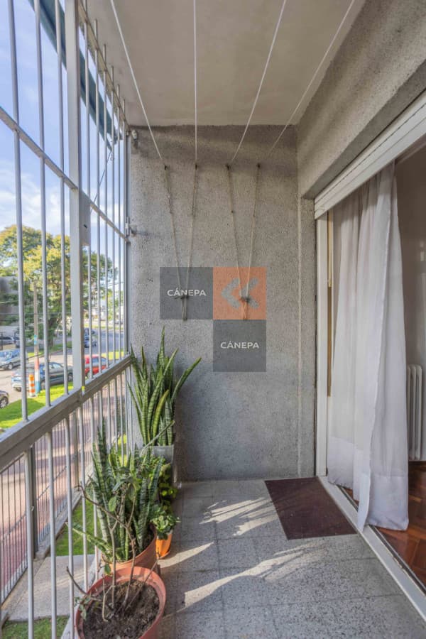 Venta apartamento de 2 dormitorios amueblado en La Blanqueada